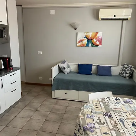 Lydia Отель Градо